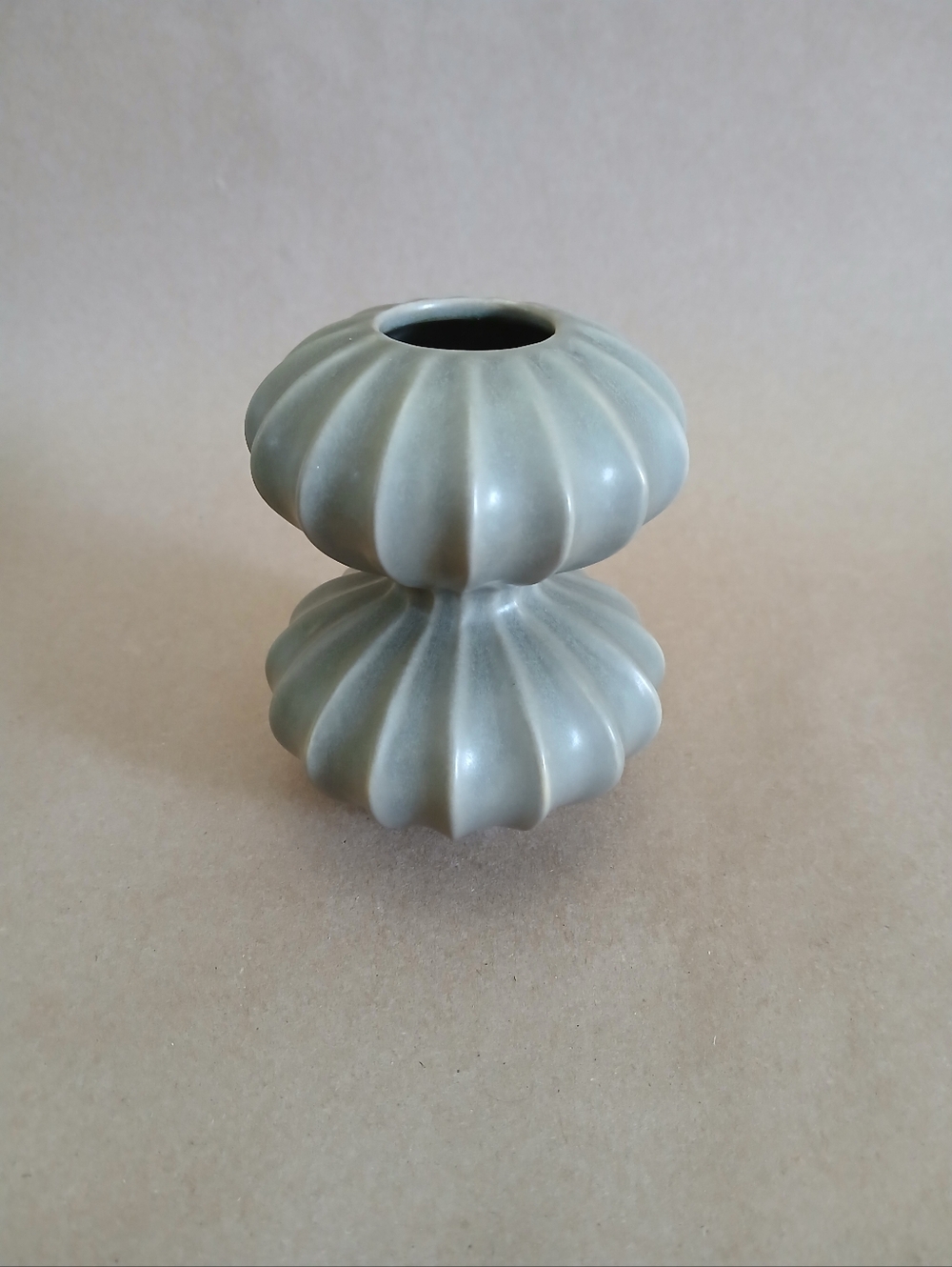 Vintage Jonathan Adler Double Gourd Ribbed Porcelain Vase 4.5 in